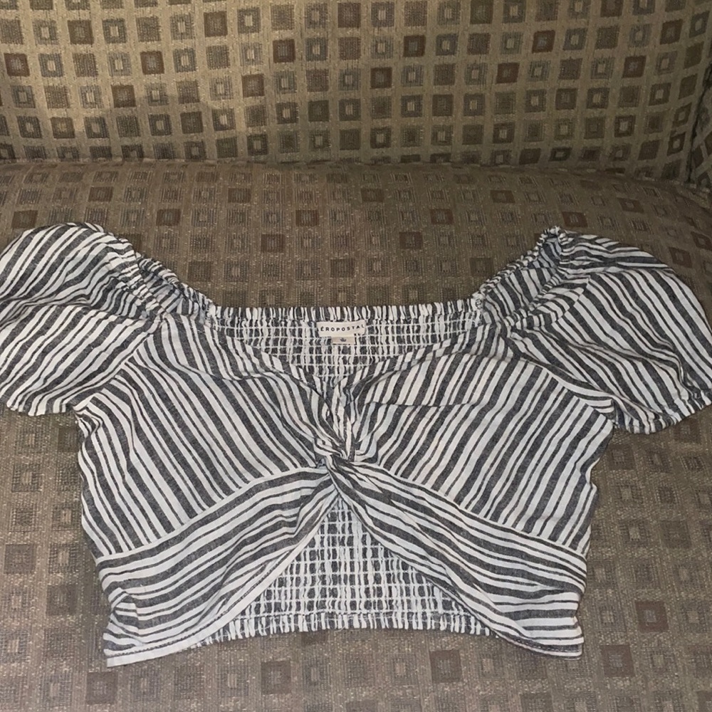 Aeropostale crop top